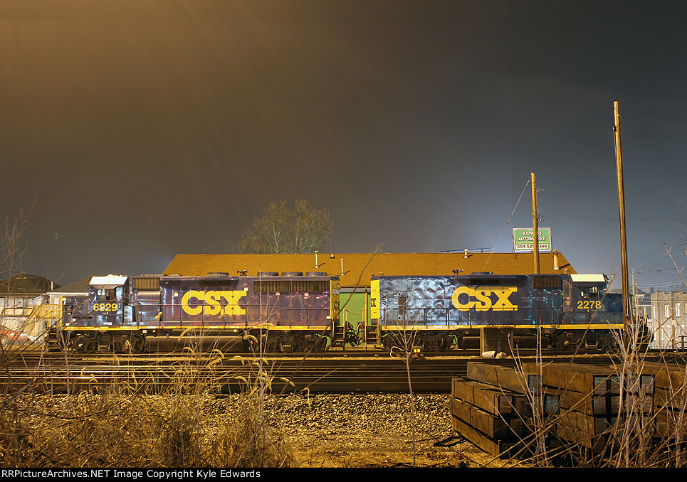 CSX GP40-2 #6929 and CSX Road Slug #2278